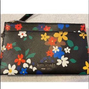 Medium double zip wristlet staci sailing floral